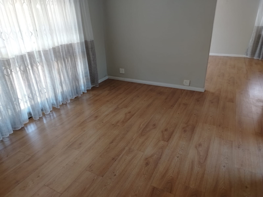 4 Bedroom Property for Sale in Vaalpark Free State